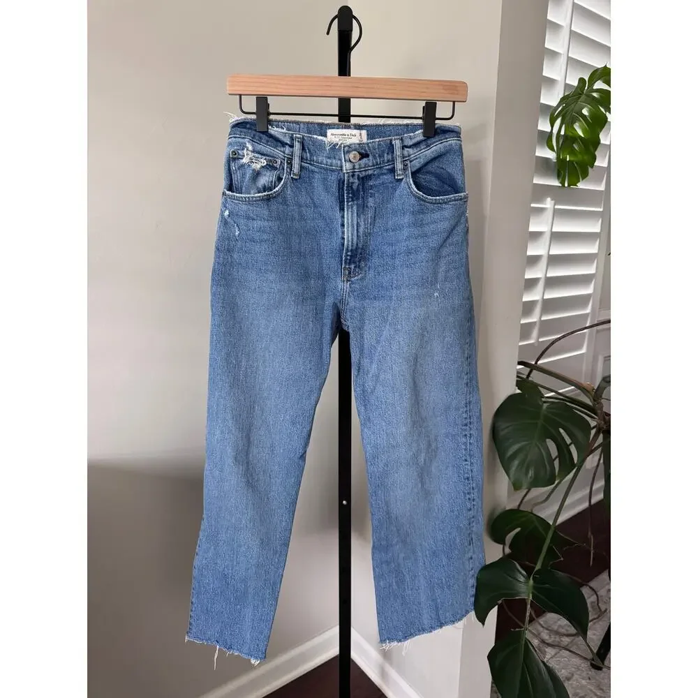 Abercrombie & Fitch Straight Leg Jeans - Light Blue